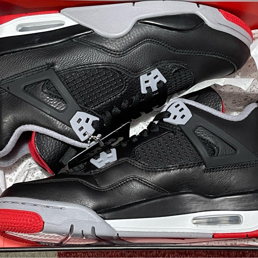 Jordan Retro 4 (GS) 7Y